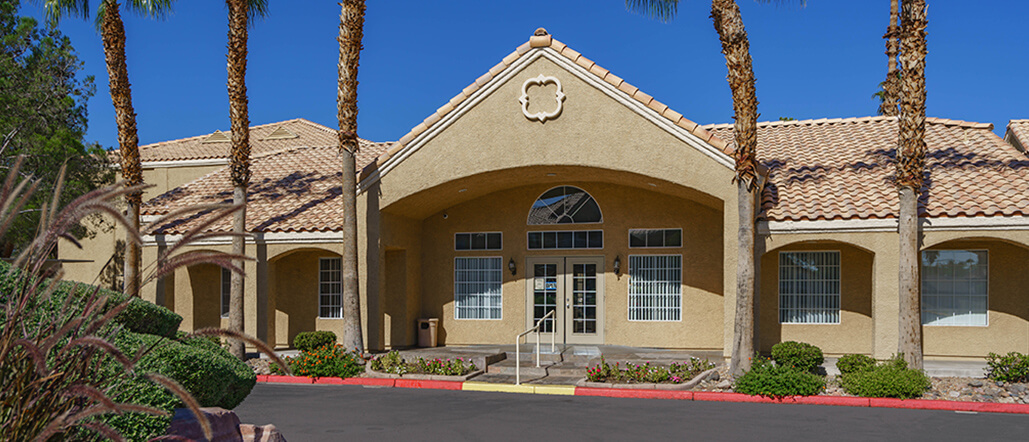 Flamingo Chateau - Apartments in Las Vegas, NV